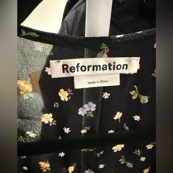 Reformation NWT flower print wrap dress - Picture 2 of 4